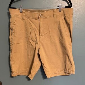 Weatherproof Men's Khaki Flat Front Shorts